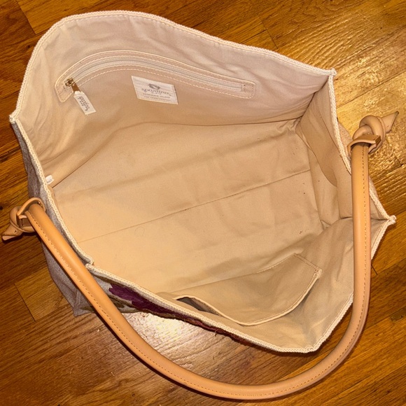 Spartina Piper Raffia Tote - Picture 6 of 12